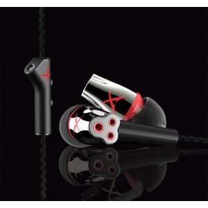 Creative Sound BlasterX P5 高性能入耳式游戏耳塞