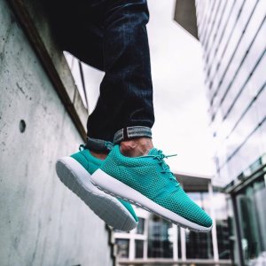 Men's Nike Roshe One Hyperfuse BR Casual Shoes