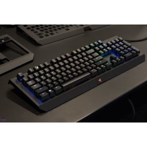 Razer BlackWidow X Chroma RGB 黑寡妇幻彩机械键盘