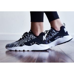 Huarache Shoes Sale @ Nike.com