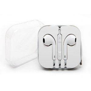 Apple  USB Cable + Apple EarPods w Remote and Mic