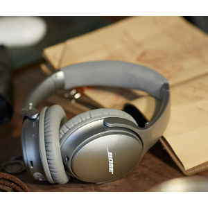 Bose QuietComfort 35 Wireless Headphones