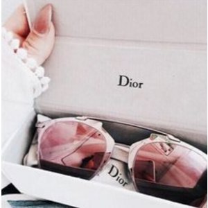 Saks Fifth Avenue 精选 Dior 女式太阳镜热卖