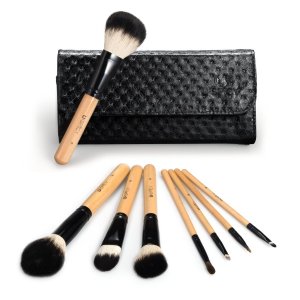 USpicy 8 Pieces Wooden Handle Make Up Brush Set
