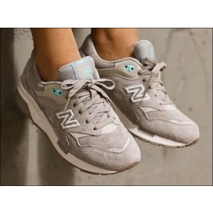 Extra 15% Off on Orders over $50 @Joe's New Balance Outlet