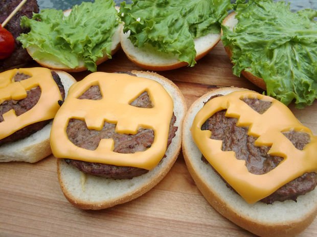 Halloween食谱 鬼脸汉堡