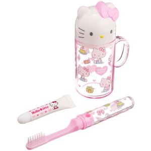 日本Sanrio三丽鸥儿童旅行牙刷套组