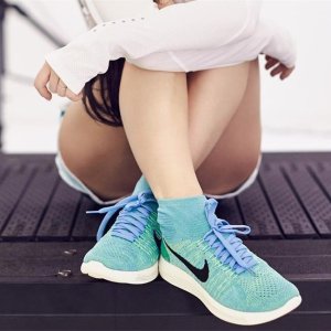 Nike LunarEpic Flyknit 男女款跑鞋