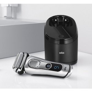 Braun Series 9-9095cc Men's Wet/Dry Shaving and Cleaning System