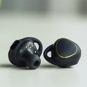 Samsung Gear IconX Cordfree Fitness Earbuds with Activity Tracker (Black)