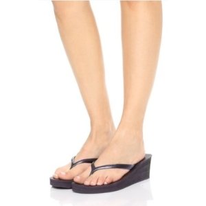 Havaianas Women's High Fashion Sandal Flip Flop