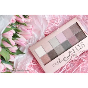 Maybelline The Blushed Nudes 12色眼影盘