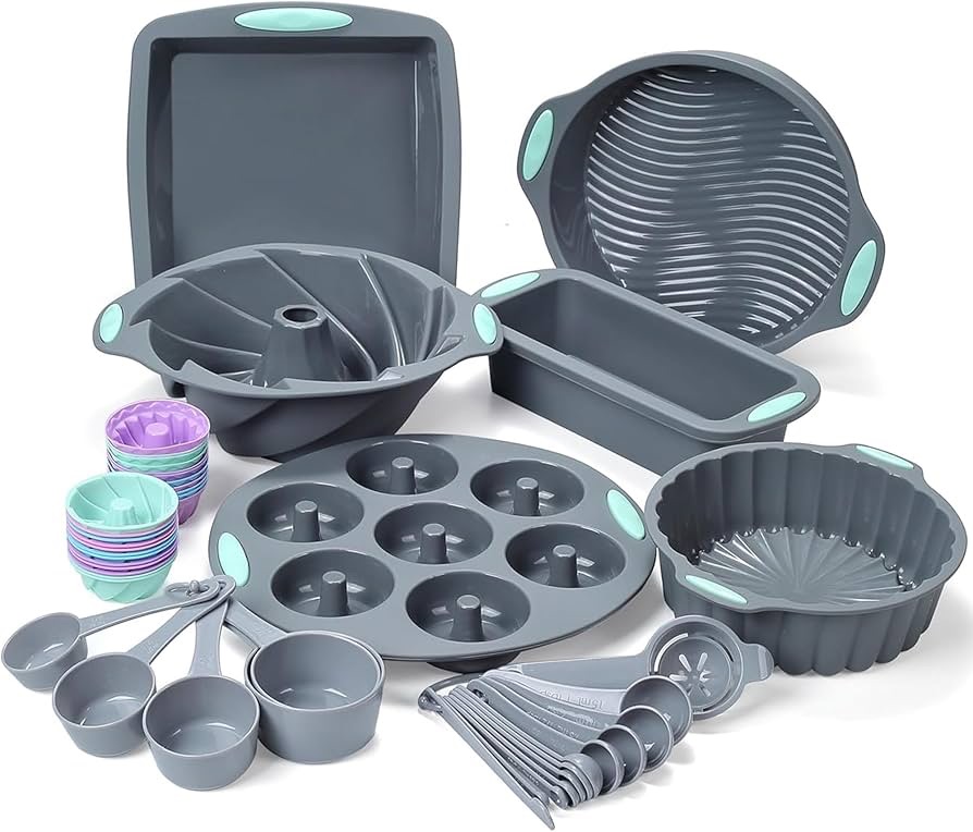 Tongjude 47 Pieces Silicone Baking Pans Set, 6 Silicone Cake Molds, Loaf Pan, Doughnut Pans, Non-Stick Baking Cup, with Measuring Cups and Spoons Set, Grey : Amazon.ca: Home