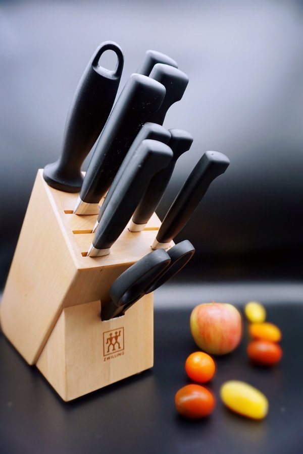 ZWILLING Four Star 8-pc, Knife block set