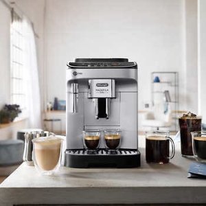 De’Longhi Magnifica Evo 全自动意式浓缩奶泡咖啡一体机