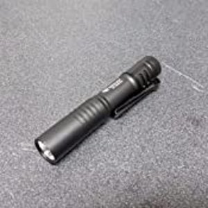 Streamlight MicroStream Ultra-compact Aluminum body with AAA alkaline battery