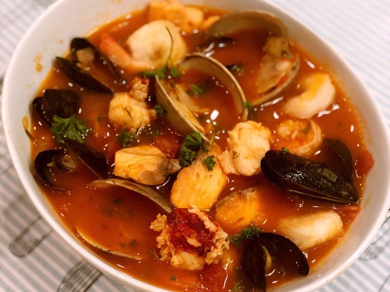 这一锅鲜上天，教你做正宗意式海鲜烩浓汤Cioppiono