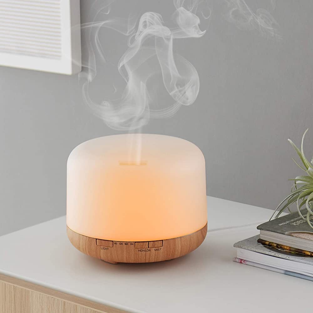 Amazon.com: Amazon Basics 500ml Ultrasonic Aromatherapy Essential Oil Diffuser, Classic Wood Grain Base, Includes Timer and 7-Color Night Light : Health & Household