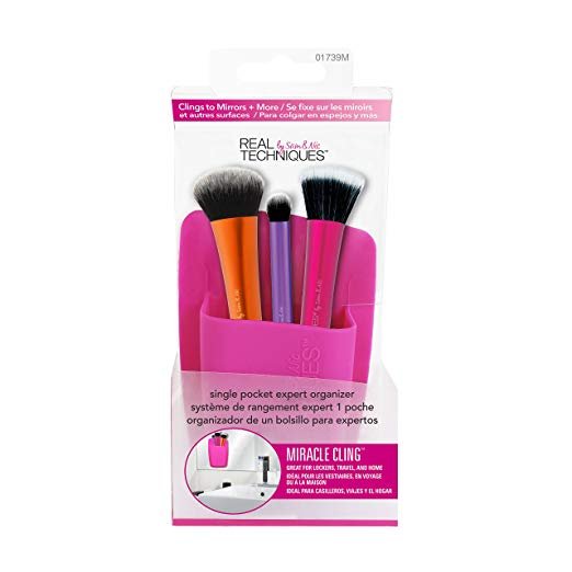 Real Techniques Cruelty Free Blush Brush With Synthetic, Hand Cut, Taklon Bristles, and Aluminum Ferrules, for Setting, Highlighting, Blending, and Applying Blush @ Amazon