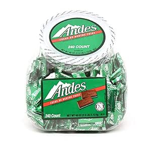 Amazon.com: Andes Creme De Menthe Thin Mints - 2.5 Pounds of Bulk After Dinner Mints - Rectangular Chocolate Sandwich Mint Candies - 40 Oz Tub, 240 Count : Grocery &amp; Gourmet Food