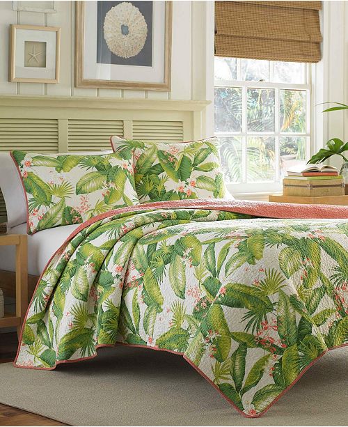 Tommy Bahama 热带雨林被子枕头套装 特价Home Tommy Bahama Aregada Dock Full/Queen Quilt Sham Set & Reviews - Quilts & Bedspreads - Bed & Bath - Macy's