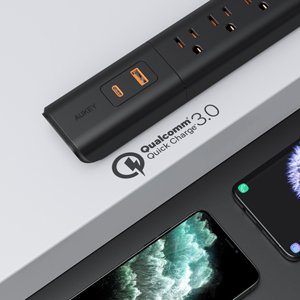 USB-C Power Strip with Power Delivery