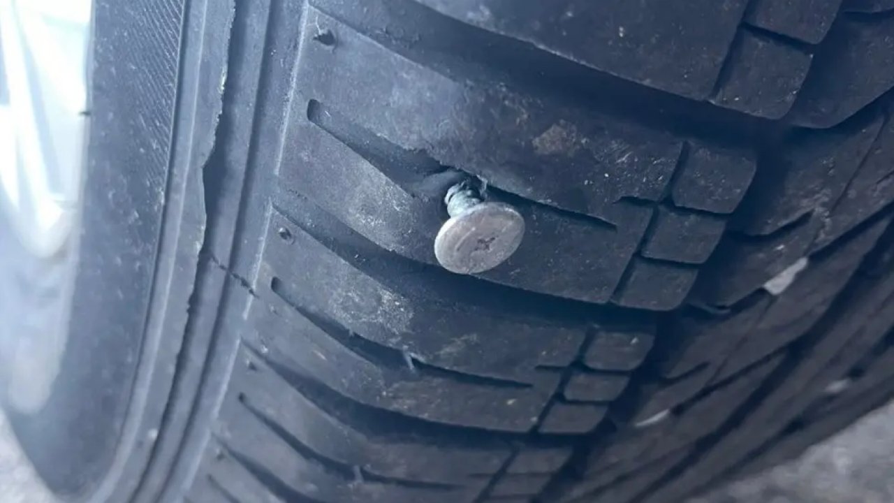 如何自救修补轮胎