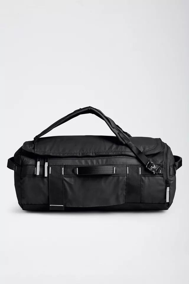 The North Face Base Camp Voyager Duffle Bag | Urban Outfitters