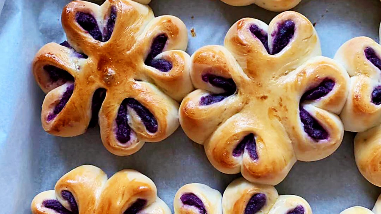 宅家變廚神｜自制紫色麵包｜鬆軟香甜的夢幻紫薯麵包