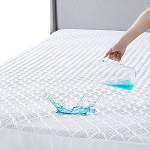Bedsure 100% Waterproof Mattress Protector Queen Size Mattress Cover Cooling Breathable Mattress Pad Cover