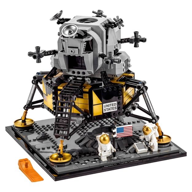 Lego Creator Expert Nasa Apollo 11 Lunar Lander Model 10266 : Target