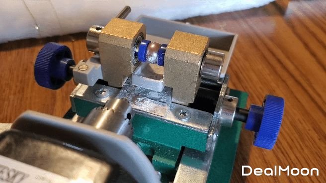 725becc040aebd24d143edd.jpg