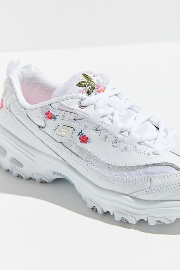 Skechers D’Lites Bright Blossom Sneaker 刺绣运动鞋
