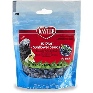 Kaytee Blueberry Flavored Yogurt Dipped Sunflower Seeds For Birds Treat