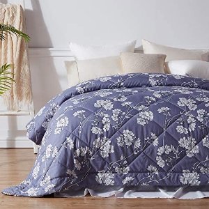 NexHome Down Alternative Quilted Floral Comforter Twin Size