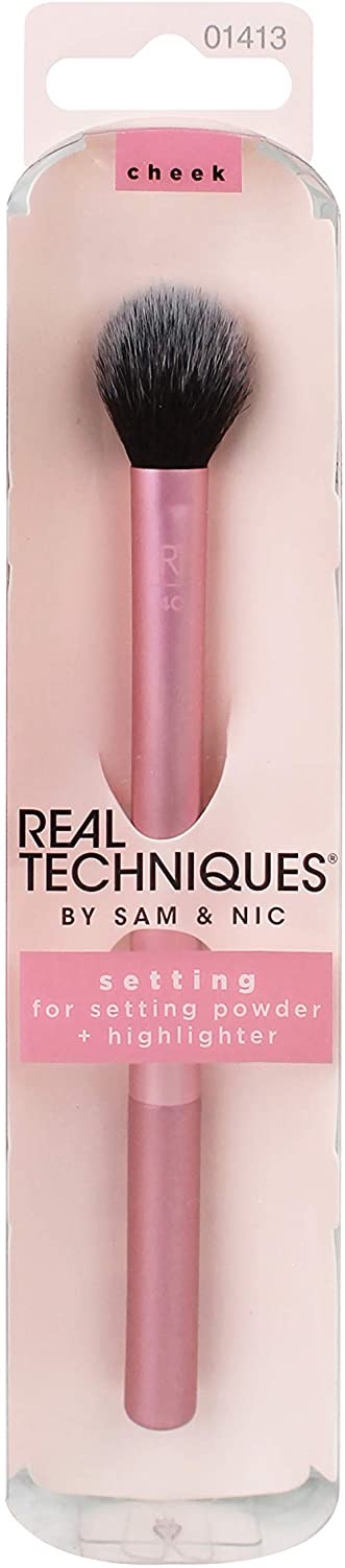 Amazon.com: Real Techniques Professional Setting Makeup Brush, Helps Lock in Foundation and Concealer: Beauty 化妆刷