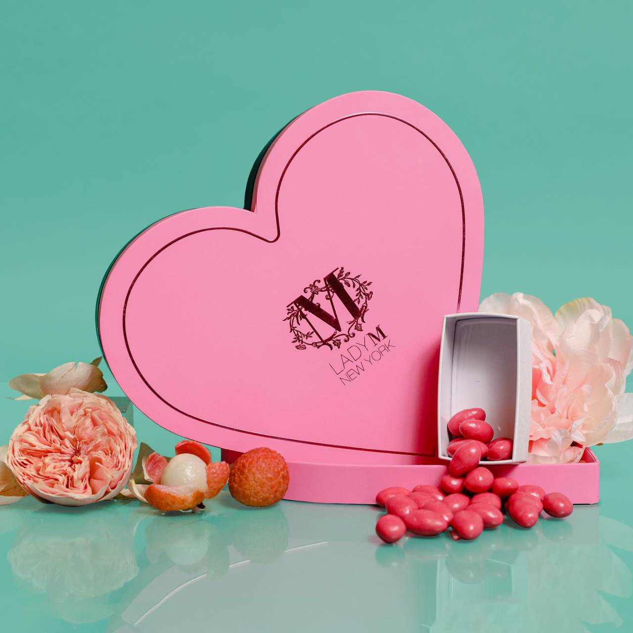 You Are Loved Valentine’s Day Gift Set · Lady M 情人节糖果礼盒