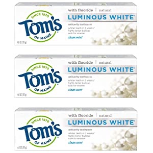 Tom's of Maine 美白牙膏3支Natural Luminous White Toothpaste with Fluoride, Clean Mint, 4.7 oz. 3-Pack (Packaging May Vary) : Beauty & Personal Care