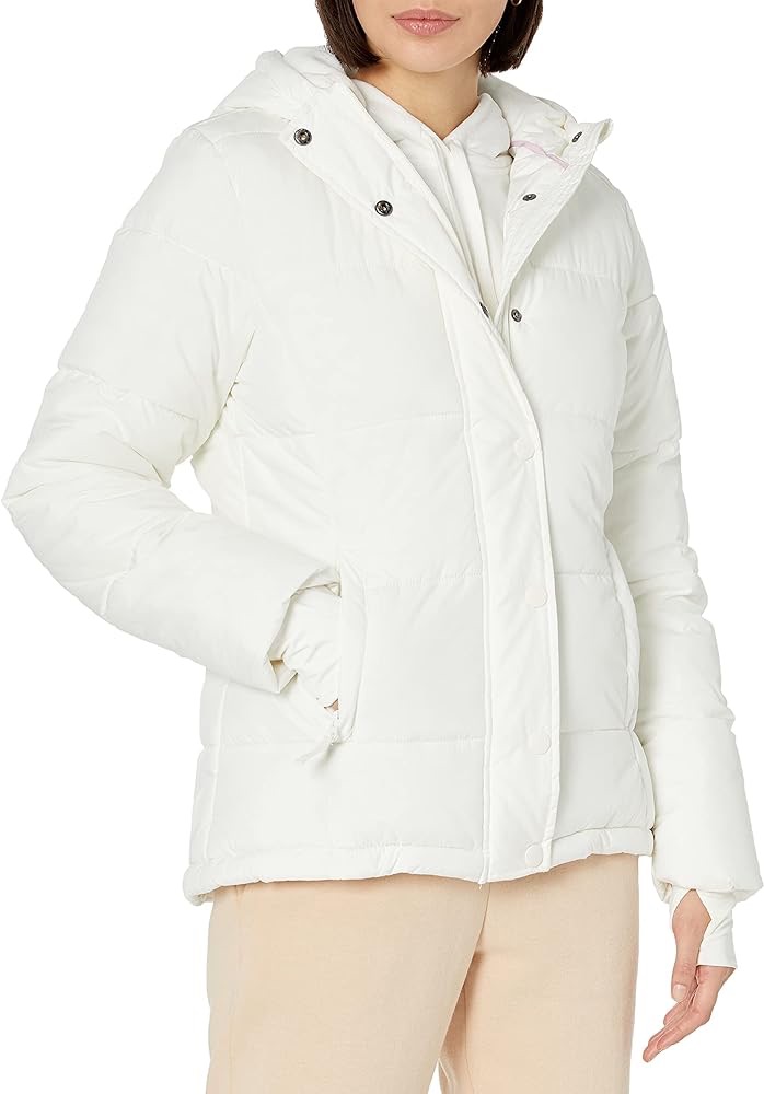 Amazon.com: Amazon Essentials Women's Heavyweight Long-Sleeve Hooded Puffer Coat (Available in Plus Size), Ivory, Medium : Clothing, Shoes & Jewelry