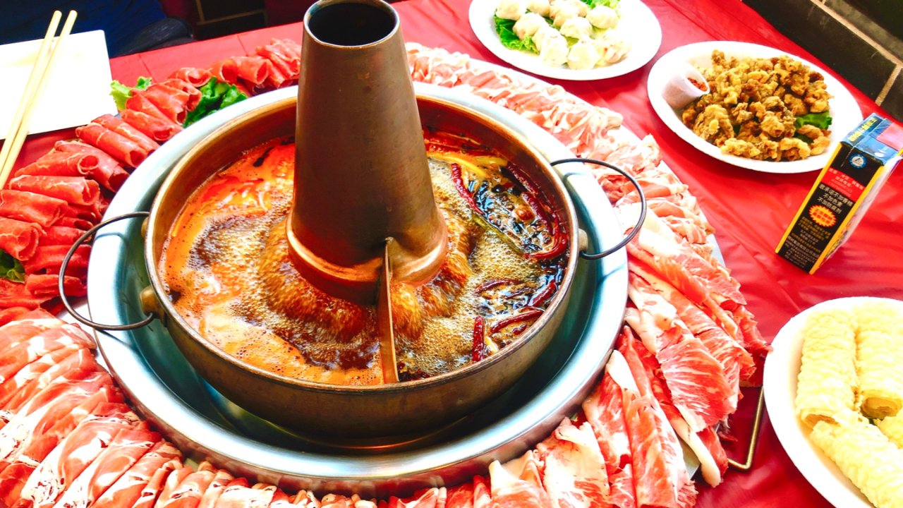 东镇老火锅｜在洛杉矶也能吃到来自青岛的铜锅涮肉