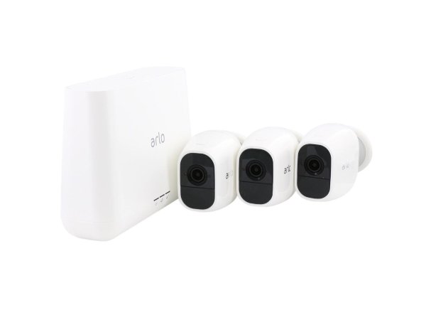 Pro 2 1080p 家庭无线安防系统 3个摄像头套装