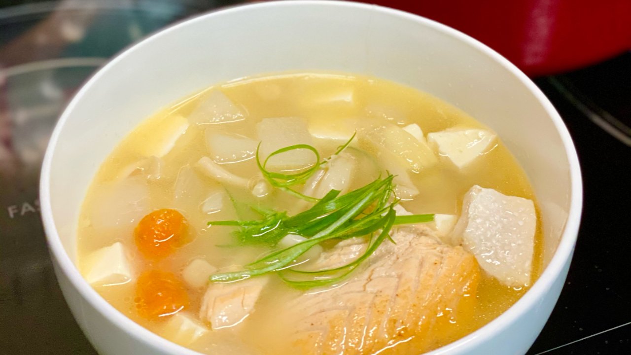 冬日暖汤——日料店的三文鱼味增汤，秘诀告诉你！！