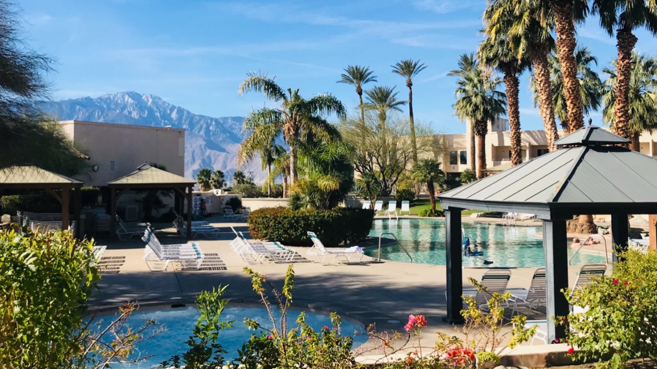 雪山荒漠温泉的暖心之旅— Palm Springs旅行推荐
