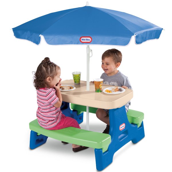 Little Tikes 儿童可折叠桌椅，带遮阳伞
