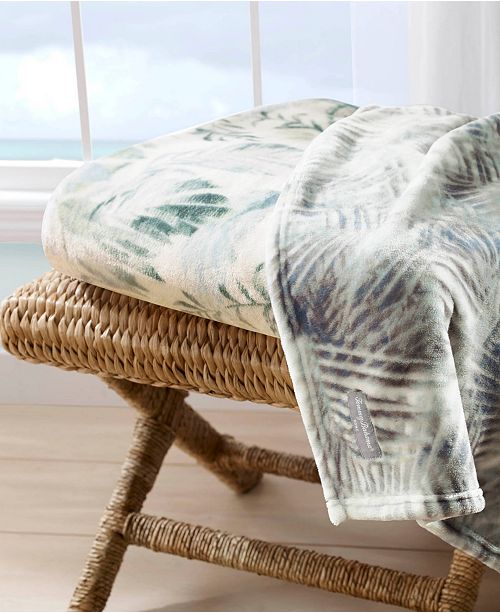 Tommy Bahama 毛毯特价 Home Tommy Bahama Wallpaper Leaves Castaway Ultra Soft Plush Throw & Reviews - Bedding Collections - Bed & Bath - Macy's
