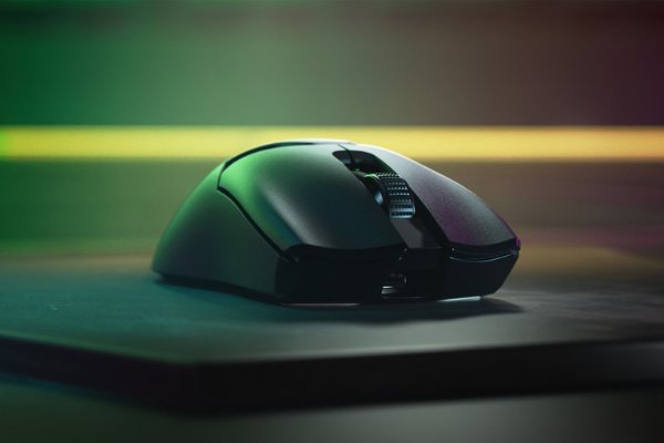 Razer Viper V2 Pro Hyperspeed Wireless Gaming Mouse And Keyboard Set