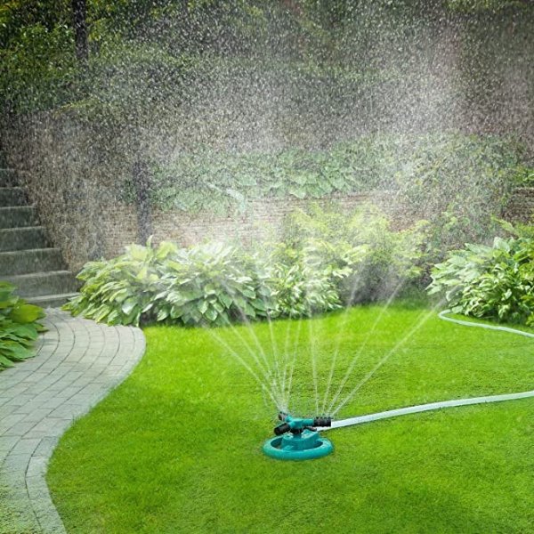 GOLDFLOWER 360度自动旋转花园洒水器 洒水玩耍两不误