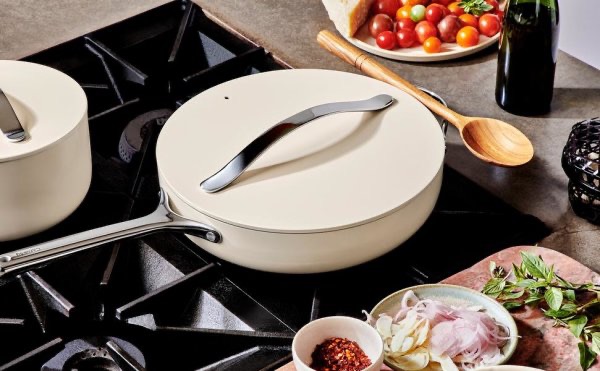 Cookware Set | Pan & Lid Storage Solution | PTFE-Free | Caraway搪瓷不粘锅套装