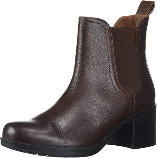 Amazon.com | Clarks Women's Hollis Sun Chelsea Boot, Black Leather, 75 M US | Ankle & Bootie，38码黑色、棕色好价
