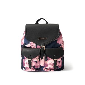 $32.99 VS Getaway Travel Backpack - Victoria s Secret 維多利亞的秘密 旅行背包